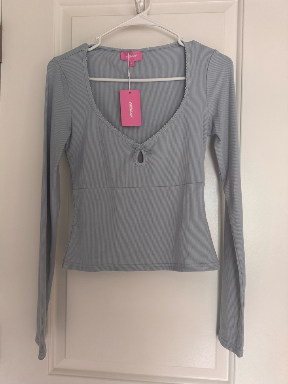 edikted Pale Blue Ribbed Long Sleeve Scoop Neck Top with Keyhole
